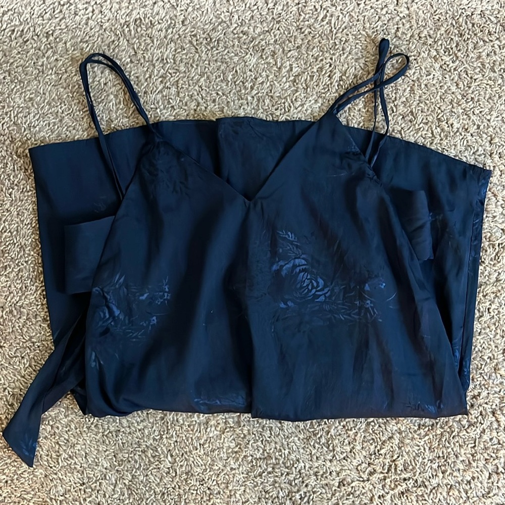 Lulu’s Navy Back-Tie Dress